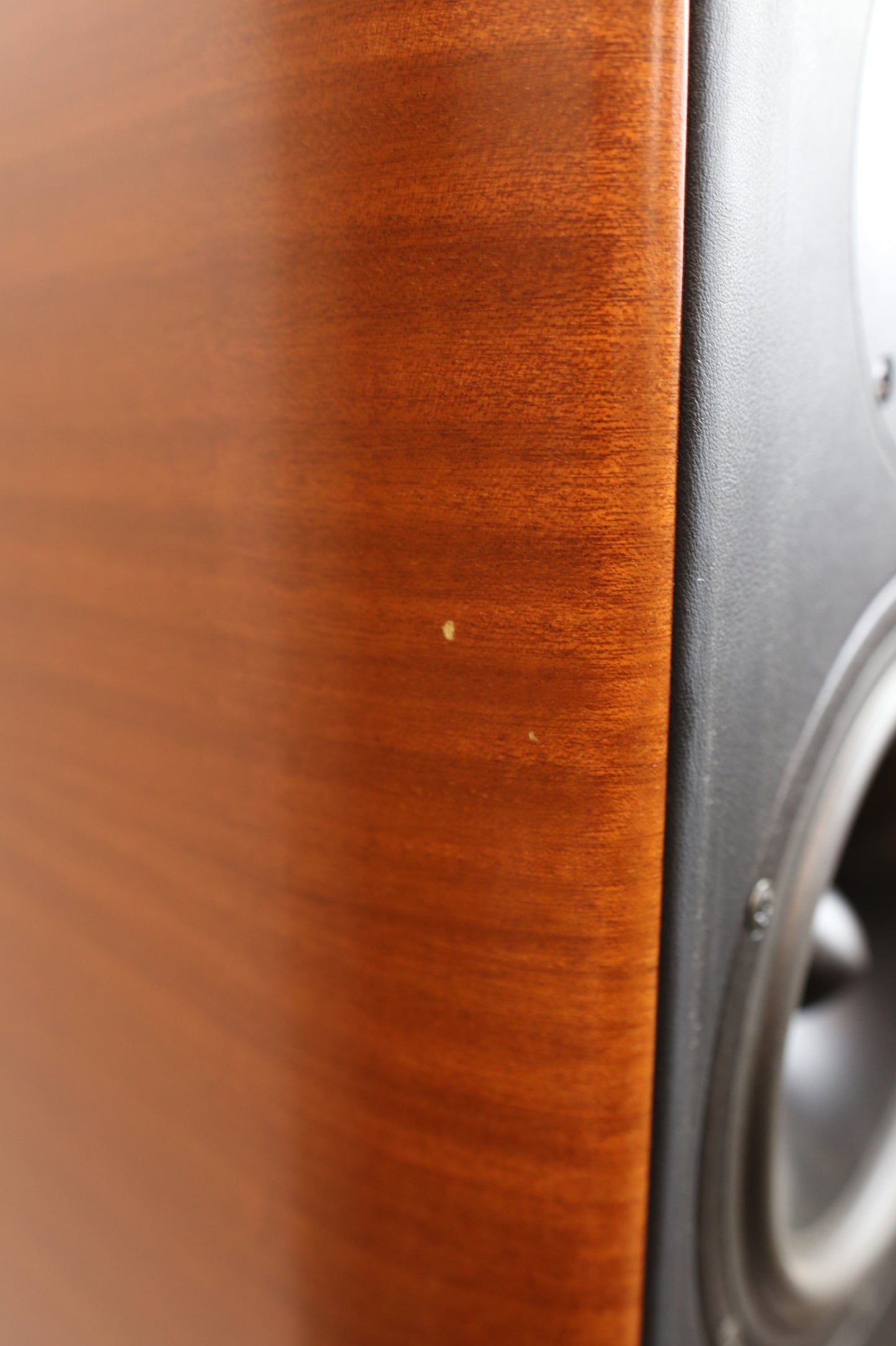 Opera Seconda Floorstanding Loudspeaker (pair) (USED)