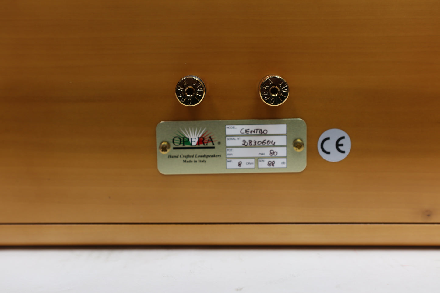 Opera Centro Wood Cherry Center Loudspeaker (USED)