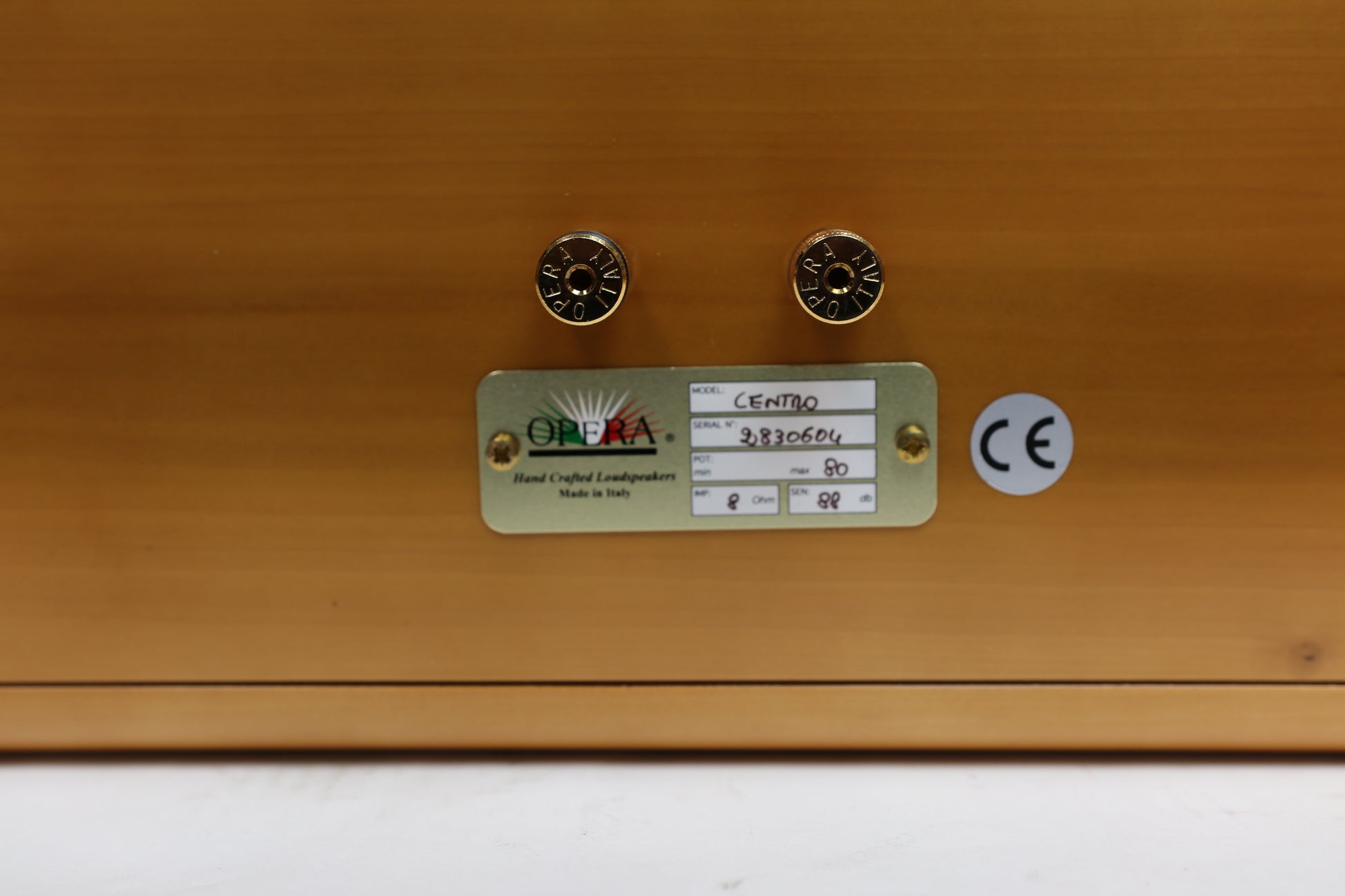 Opera Centro Wood Cherry Center Loudspeaker (USED)