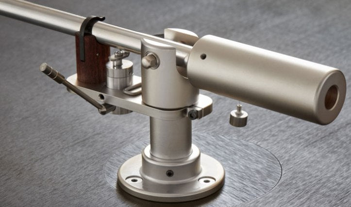 Schick 9.0 9.6" Tonearm with 1.1-Meter Captive Tonearm Cable - Silver